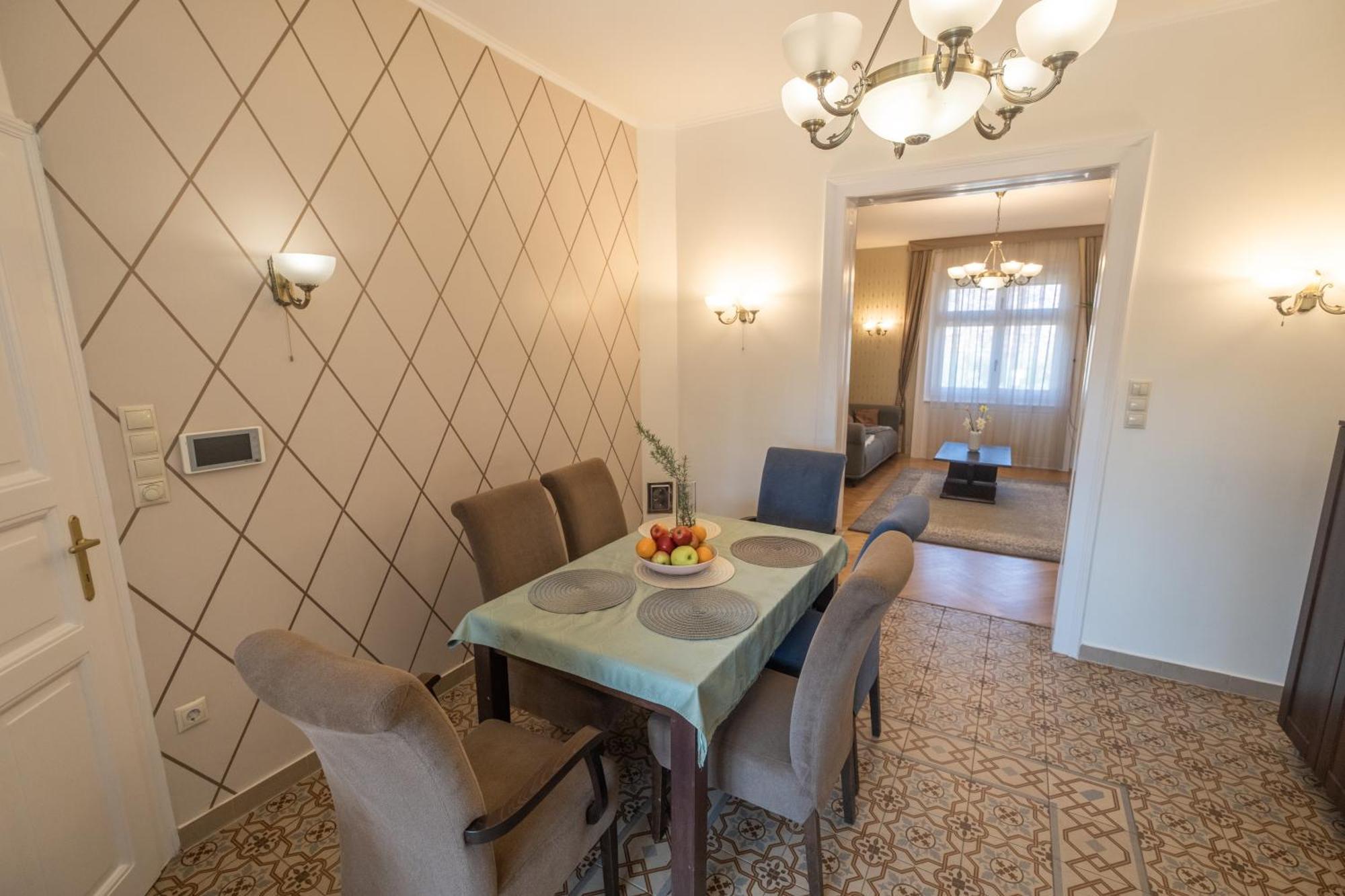 Vilă Giovanni's Airport House Budapesta